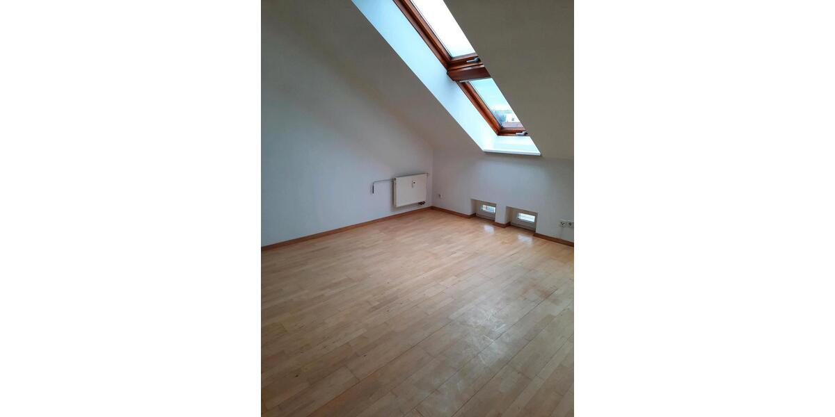 Dachgeschoßwohnung Frankfurt (Oder) Beresinchen - 2 Zimmer, 69 m&sup2;, 430&euro; | Angebot:24663674