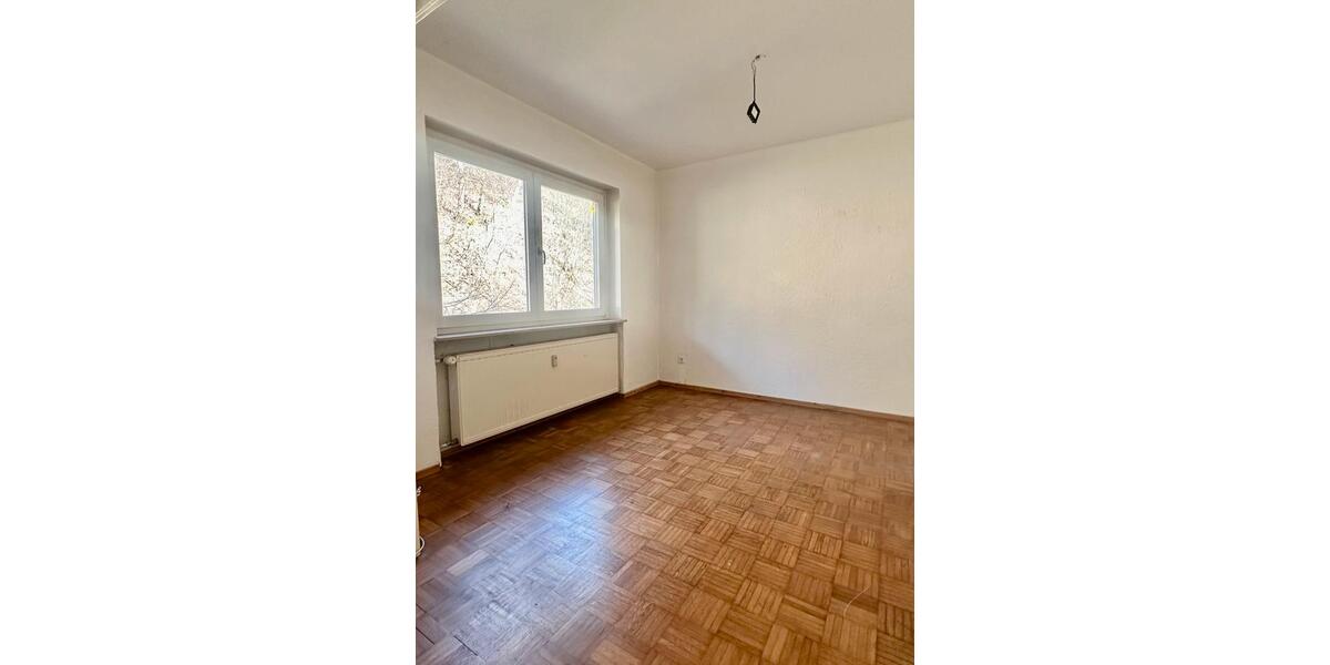 Etagenwohnung Bad Dürkheim - 3 Zimmer, 75 m&sup2;, 800&euro; | Angebot:25405587