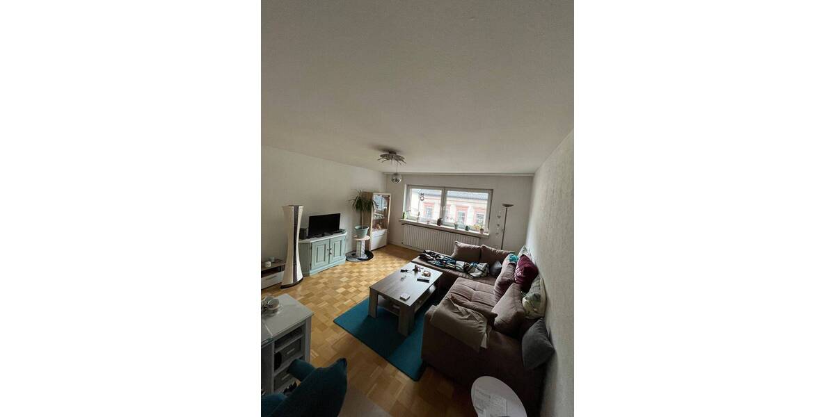 Etagenwohnung Saarbrücken Scheidt - 3 Zimmer, 90 m&sup2;, 720&euro; | Angebot:26451023