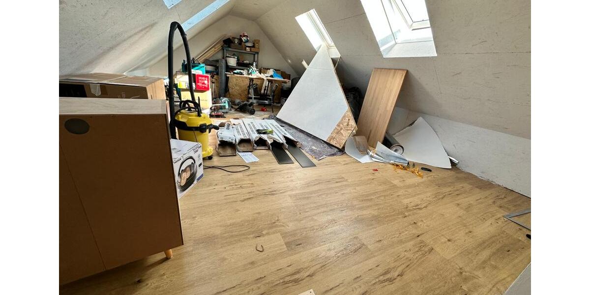 Dachgeschoßwohnung Lilienthal - 3 Zimmer, 70 m&sup2;, 1.000&euro; | Angebot:25952672