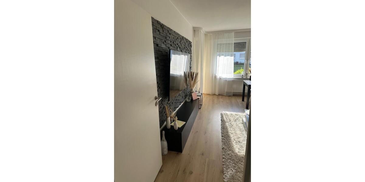 Erdgeschoßwohnung Celle Neustadt/Heese - 3 Zimmer, 64 m&sup2;, 830&euro; | Angebot:27570981