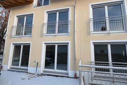 Haus Egmating - 7 Zimmer, 174 m&sup2;, 2.750&euro; | Angebot:24470410