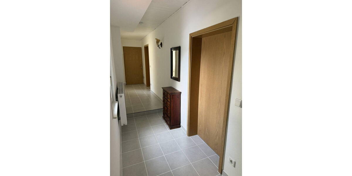 Etagenwohnung Worms-Pfeddersheim Pfeddersheim - 4 Zimmer, 110 m&sup2;, 1.800&euro; | Angebot:26059904