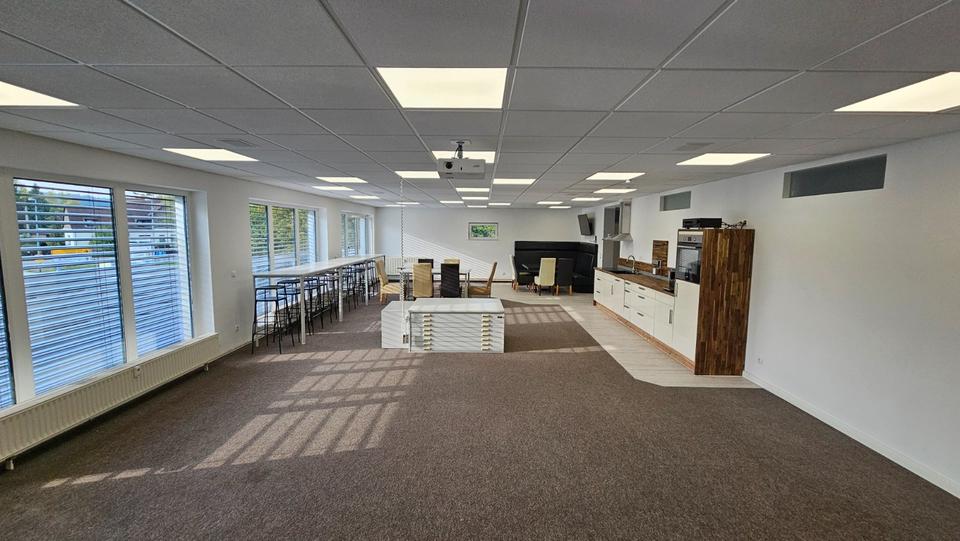 Gewerbeobjekt Heideland - 1.950&euro; | Angebot:22942507