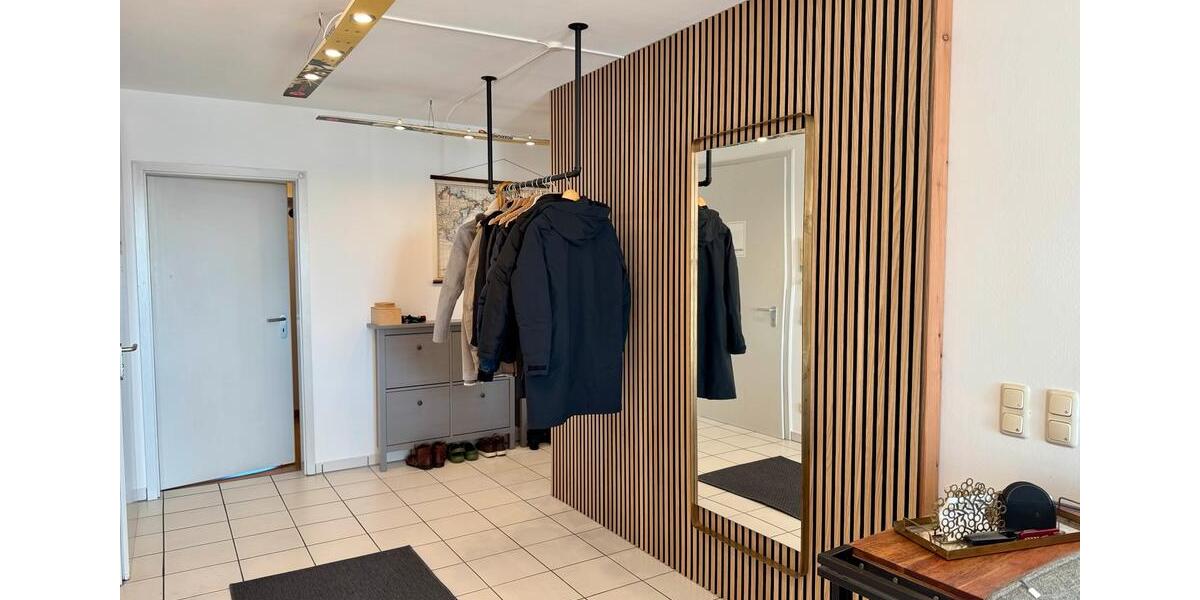 Dachgeschoßwohnung München Schwanthalerhöhe - 4 Zimmer, 109 m&sup2;, 2.950&euro; | Angebot:25764432