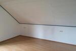 Dachgeschoßwohnung Schnaittenbach - 4 Zimmer, 130 m&sup2;, 1.050&euro; | Angebot:26223709