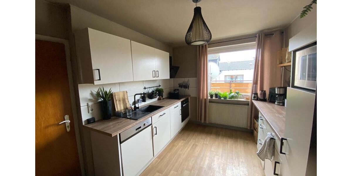 Etagenwohnung Schieder-Schwalenberg Schwalenberg - 3 Zimmer, 90 m&sup2;, 450&euro; | Angebot:26592506