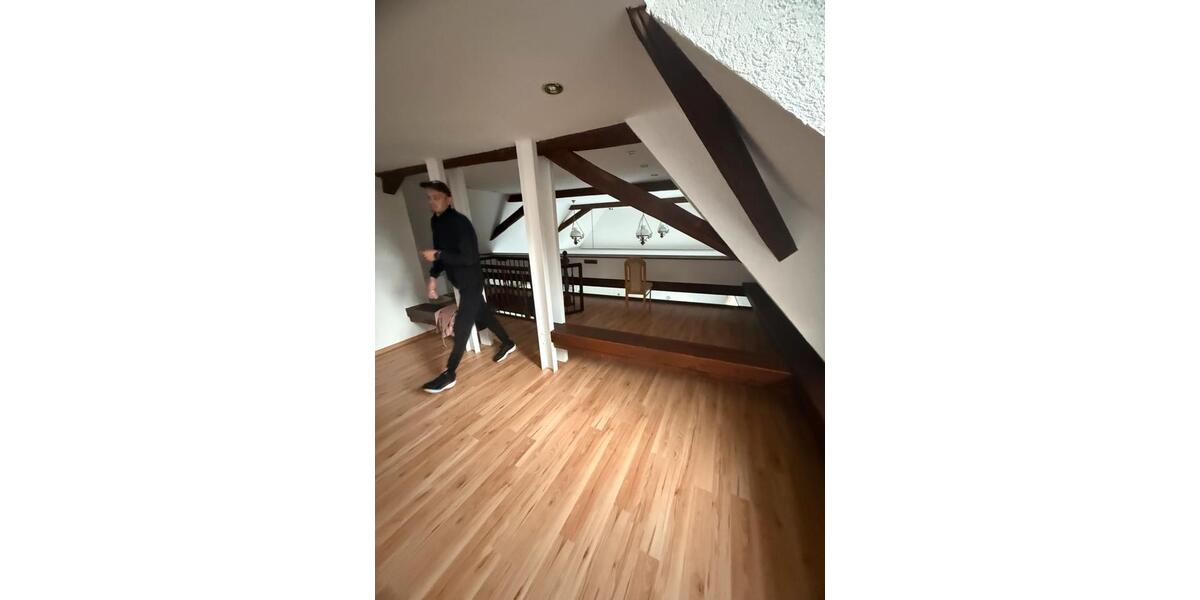 Maisonettenwohnung Kaiserslautern Engelshof - 3 Zimmer, 120 m&sup2;, 850&euro; | Angebot:25638083