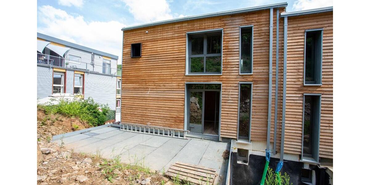 Traumhaus in Vicht, Erstbezug, 5 Zimmer Büro Apartment 5 zimmer