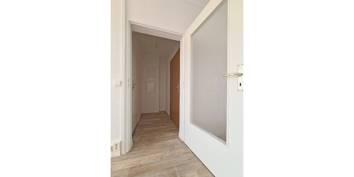 Etagenwohnung Freiberg Freiberg West - 3 Zimmer, 58 m&sup2;, 330&euro; | Angebot:26759101