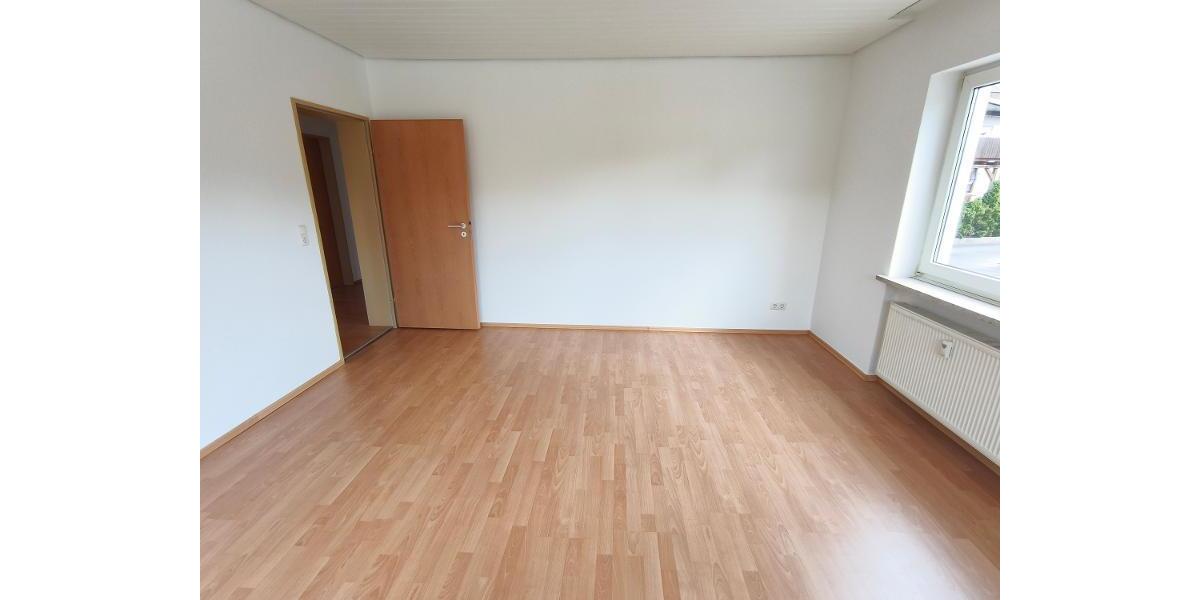 2 Zi. EG Wohnung mit Balkon - Etagenwohnung Pommersfelden | Angebot:25842014