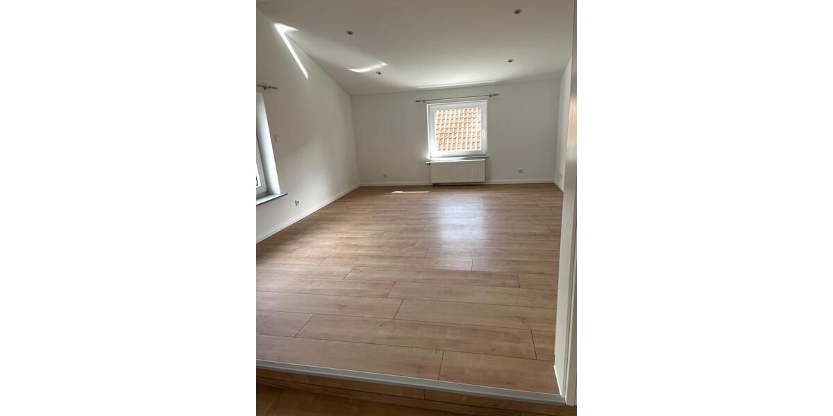 Etagenwohnung Hude (Oldenburg) - 4 Zimmer, 103 m&sup2;, 1.050&euro; | Angebot:26616534