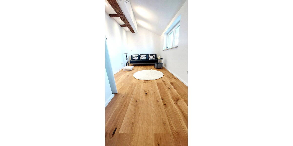 Etagenwohnung Göppingen-Hohenstaufen Hohenstaufen - 4 Zimmer, 130 m&sup2;, 1.450&euro; | Angebot:26548527