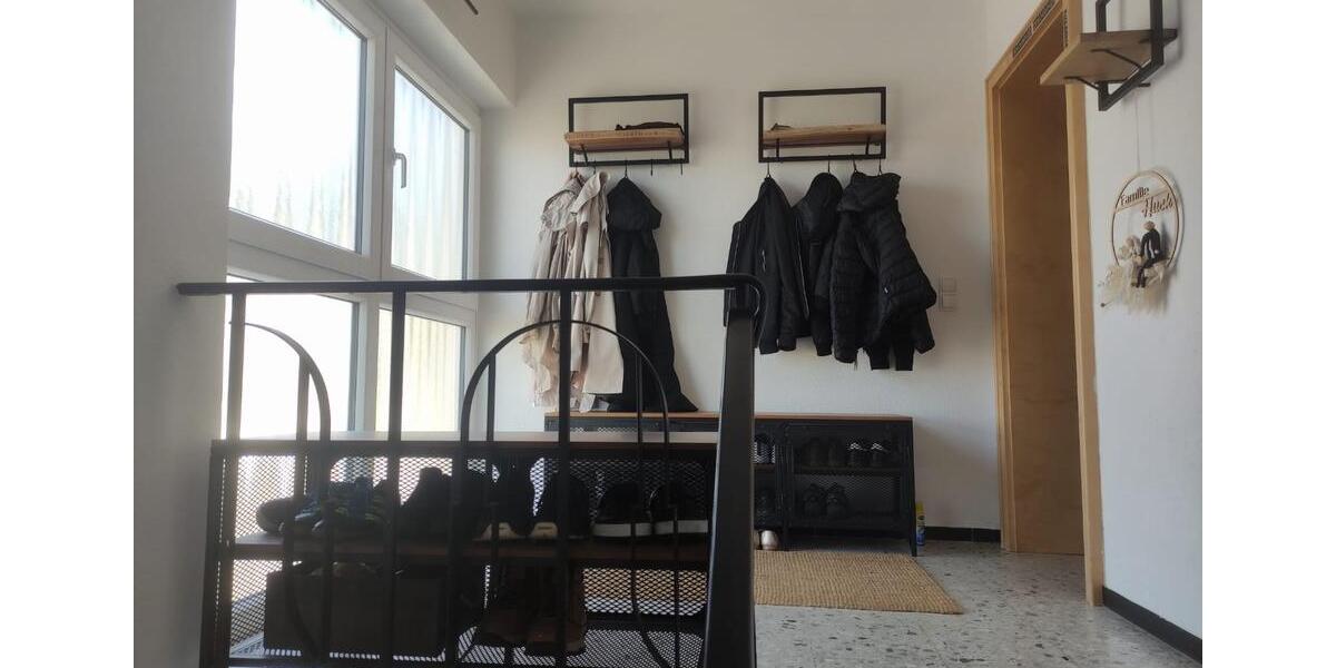 Maisonettenwohnung Emmelshausen - 6 Zimmer, 169 m&sup2;, 1.390&euro; | Angebot:26506356