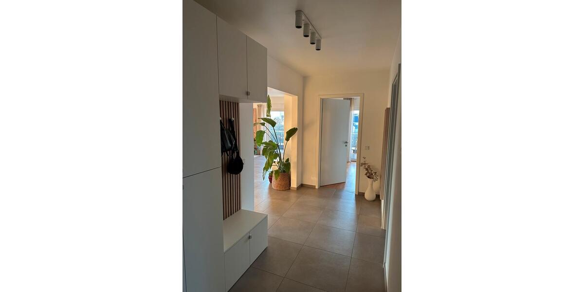 Dachgeschoßwohnung Bitburg - 3 Zimmer, 104 m&sup2;, 1.270&euro; | Angebot:25952477