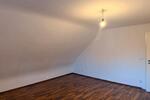Dachgeschoßwohnung Püttlingen - 3 Zimmer, 100 m&sup2;, 750&euro; | Angebot:24839786