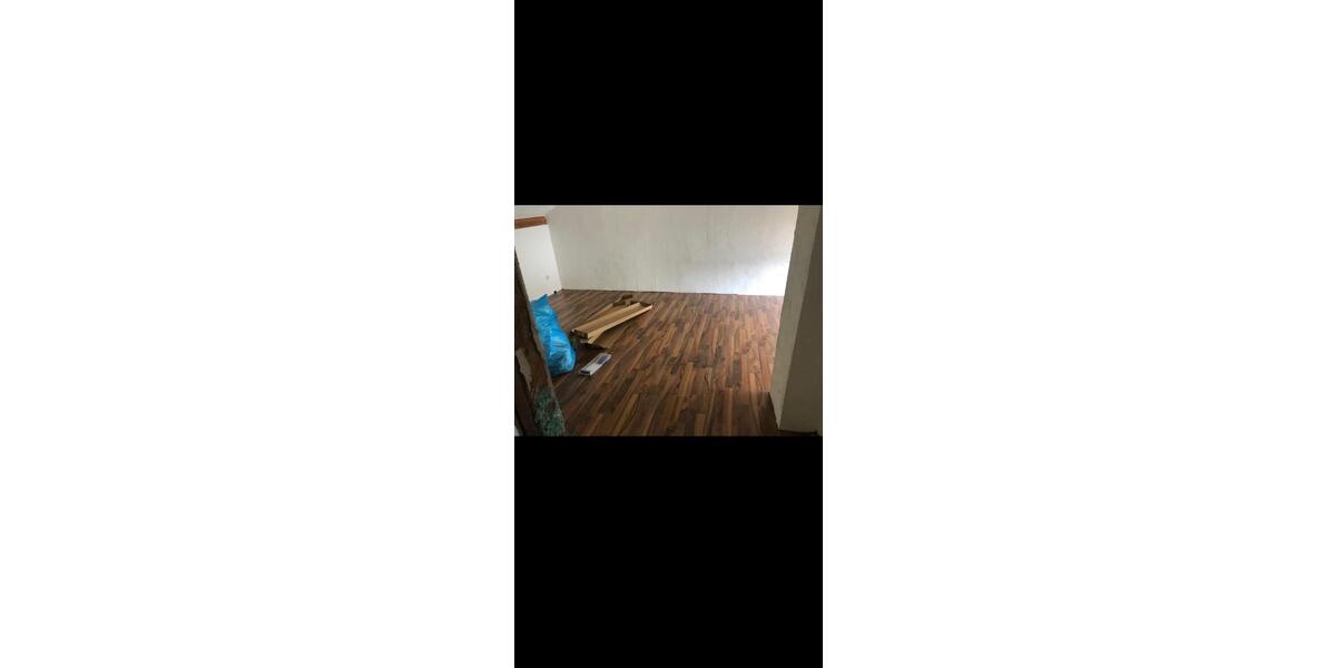 Dachgeschoßwohnung Kaisersesch - 1.5 Zimmer, 100 m&sup2;, 700&euro; | Angebot:26356339