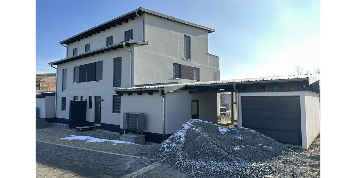 Doppelhaushälfte Glashütten - 4 Zimmer, 167 m&sup2;, 1.690&euro; | Angebot:25632116