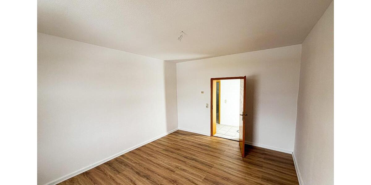 Etagenwohnung Pritzwalk - 3 Zimmer, 74 m&sup2;, 520&euro; | Angebot:24853868