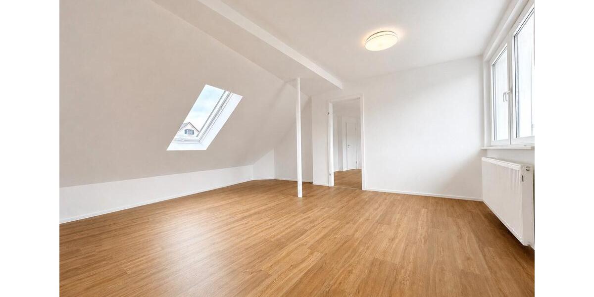 Dachgeschoßwohnung Weinheim - 2 Zimmer, 64 m&sup2;, 880&euro; | Angebot:26563799