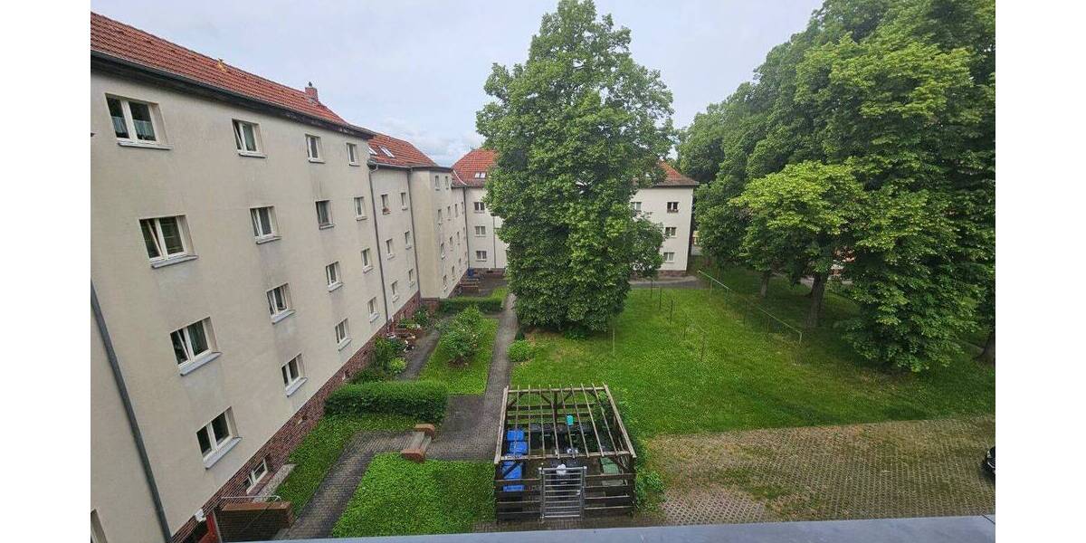 Etagenwohnung Altenburg Südost - 2 Zimmer, 50 m&sup2;, 305&euro; | Angebot:26786953
