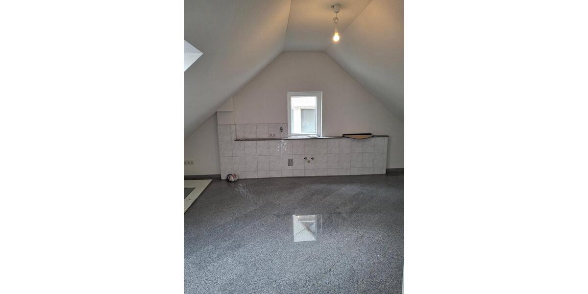 Maisonettenwohnung Pfullendorf - 5 Zimmer, 160 m&sup2;, 1.400&euro; | Angebot:26086894
