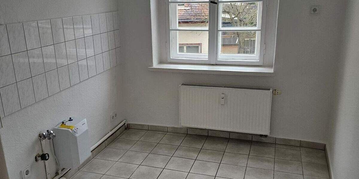 Etagenwohnung Frankfurt (Oder) Frankfurt - 2 Zimmer, 63 m&sup2;, 510&euro; | Angebot:25699758
