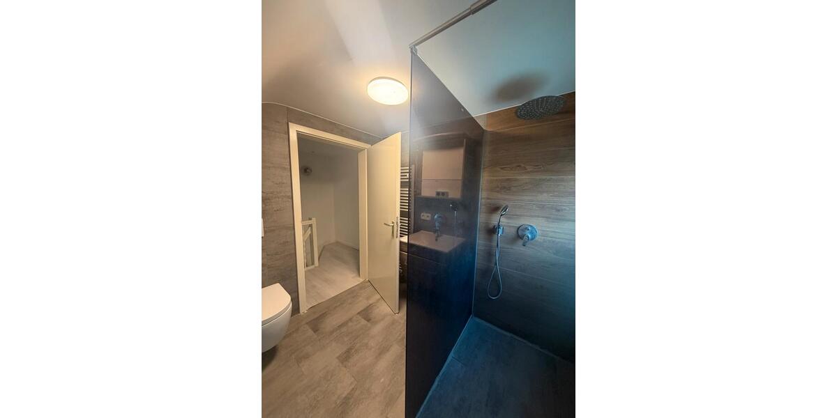 Reihenhaus Ronneburg - 4 Zimmer, 152 m&sup2;, 1.800&euro; | Angebot:25367731