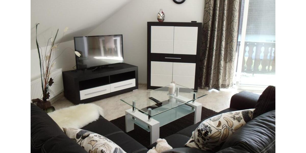 Dachgeschoßwohnung Wertheim - 2 Zimmer, 60 m&sup2;, 650&euro; | Angebot:25989301