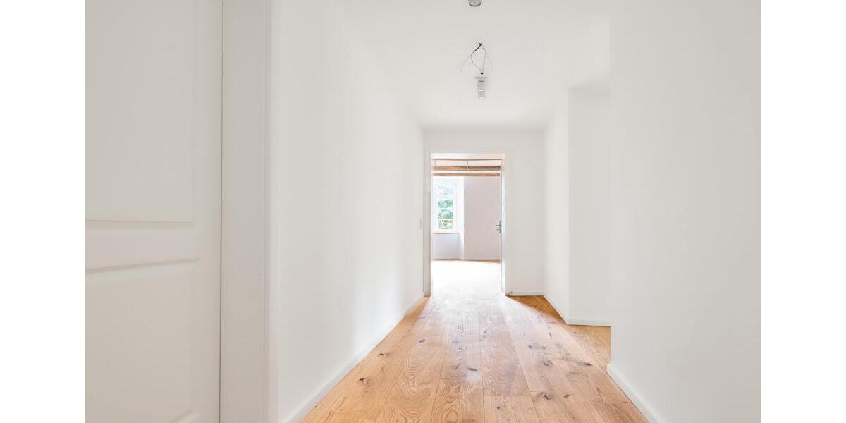 Erdgeschoßwohnung Detmold Hiddesen - 3 Zimmer, 143 m&sup2;, 1.859&euro; | Angebot:25807068