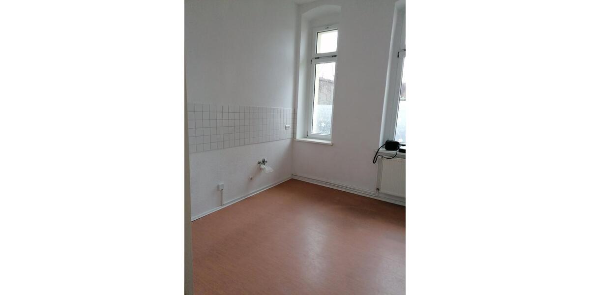 Erdgeschoßwohnung Burg - 2 Zimmer, 80 m&sup2;, 457&euro; | Angebot:26096241