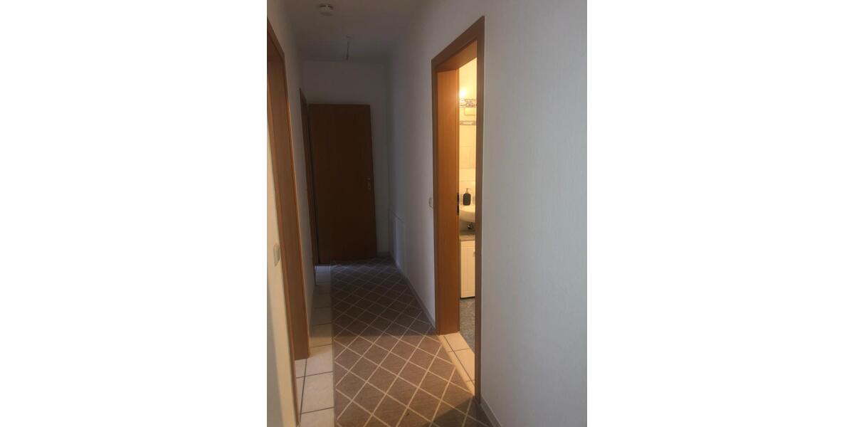 Dachgeschoßwohnung Ludwigshafen am Rhein Edigheim - 2 Zimmer, 49 m&sup2;, 630&euro; | Angebot:26060636