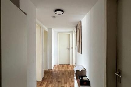 Helles Wg-Zimmer mit top Lage in Krefeld zu vermieten 1 zimmer