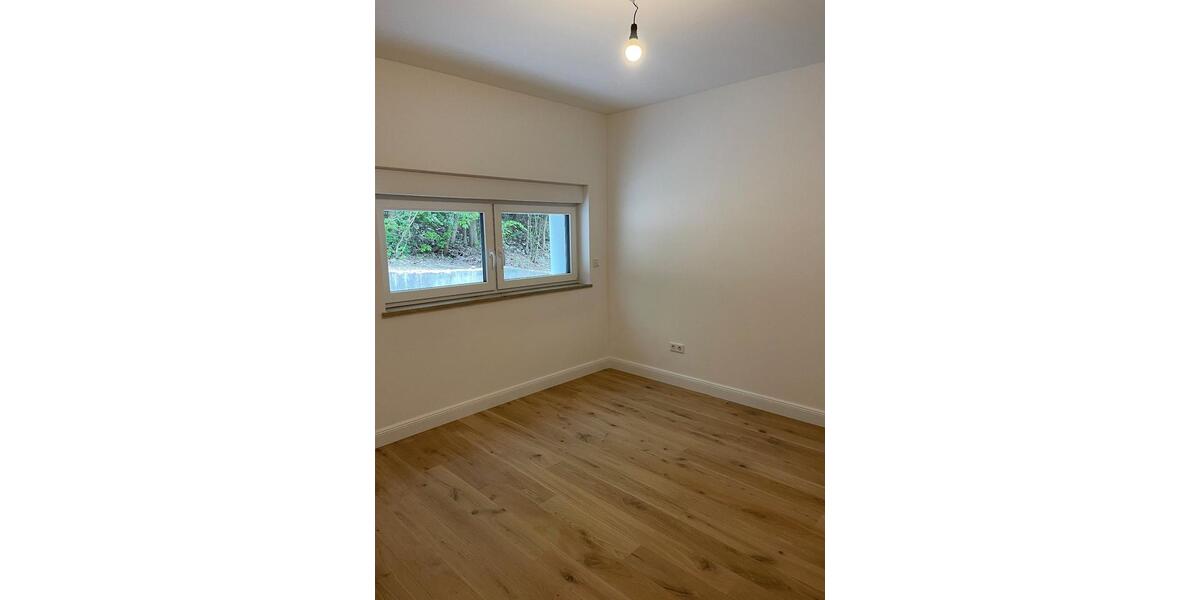 Erdgeschoßwohnung Treuchtlingen - 3 Zimmer, 90 m&sup2;, 900&euro; | Angebot:24689194