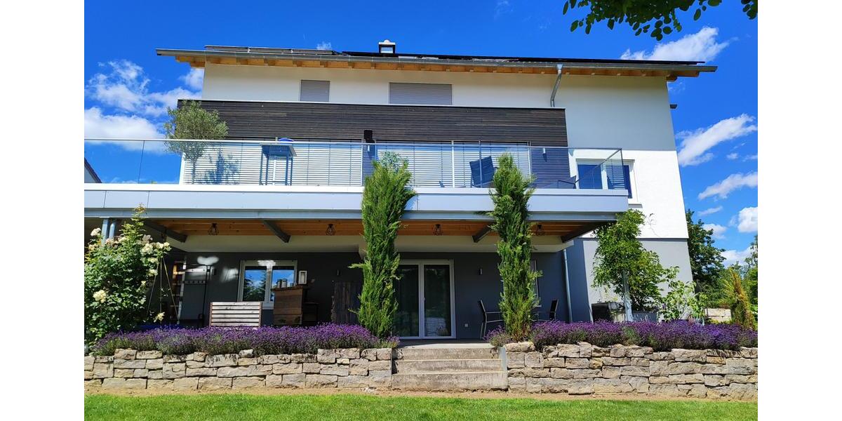 Wohnen auf Zeit Rottweil - 1 Zimmer, 50 m&sup2;, 1.220&euro; | Angebot:26219691