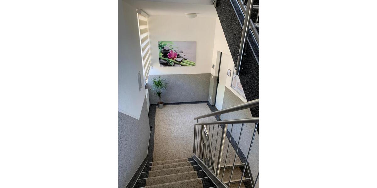 Wohnen auf Zeit Gelsenkirchen Gelsenkirchen-West - 21 Zimmer, 750 m&sup2;, 300&euro; | Angebot:25873393