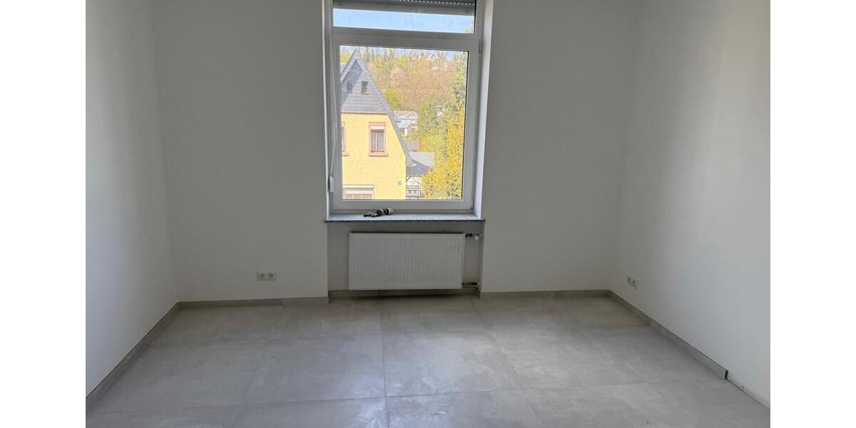 Etagenwohnung Höhr-Grenzhausen Grenzhausen - 3 Zimmer, 75 m&sup2;, 675&euro; | Angebot:26045200