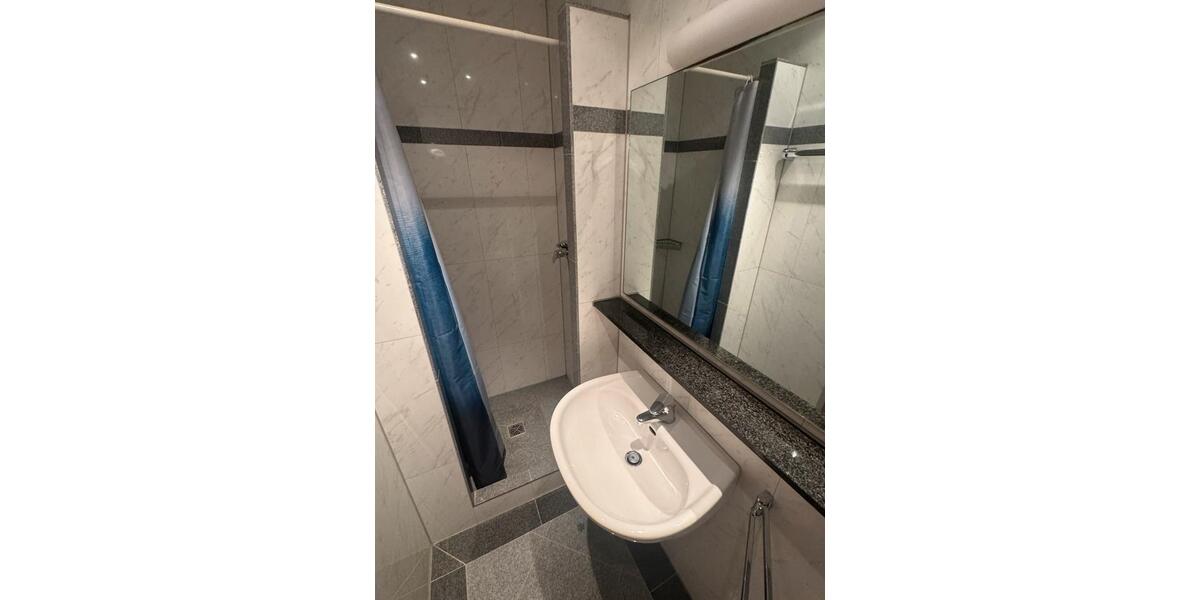 Etagenwohnung Wuppertal Elberfeld - 1 Zimmer, 38 m&sup2;, 675&euro; | Angebot:26515557