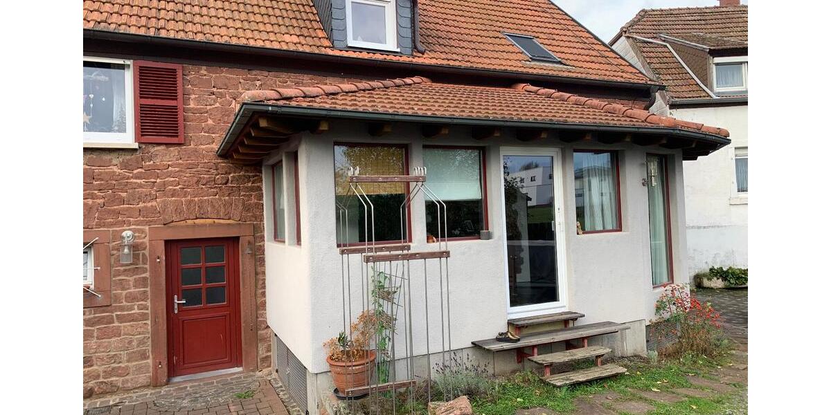 Etagenwohnung Steinwenden - 3 Zimmer, 126 m&sup2;, 1.300&euro; | Angebot:24582204