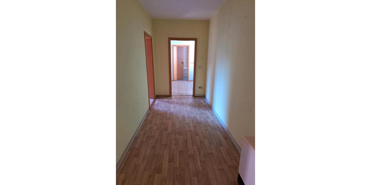 Erdgeschoßwohnung Gerbstedt - 3 Zimmer, 90 m&sup2;, 380&euro; | Angebot:25802642