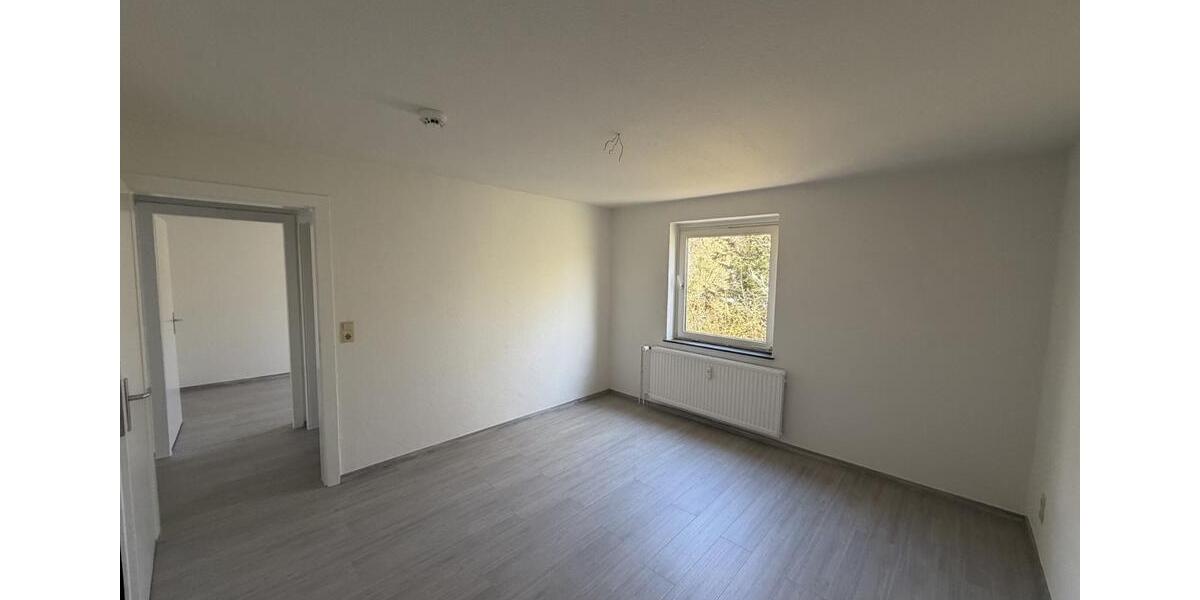 Etagenwohnung Salzgitter Ortschaft Ost - 3 Zimmer, 55 m&sup2;, 384&euro; | Angebot:26291435