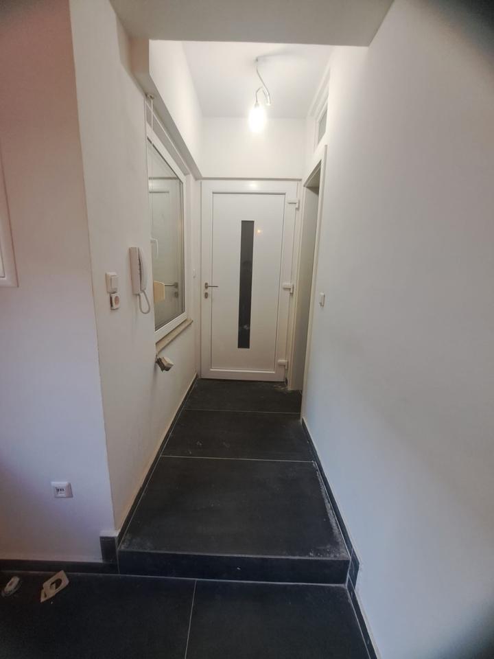 Helle 2-Zimmer-Wohnung mit offenem Wohnbereich
