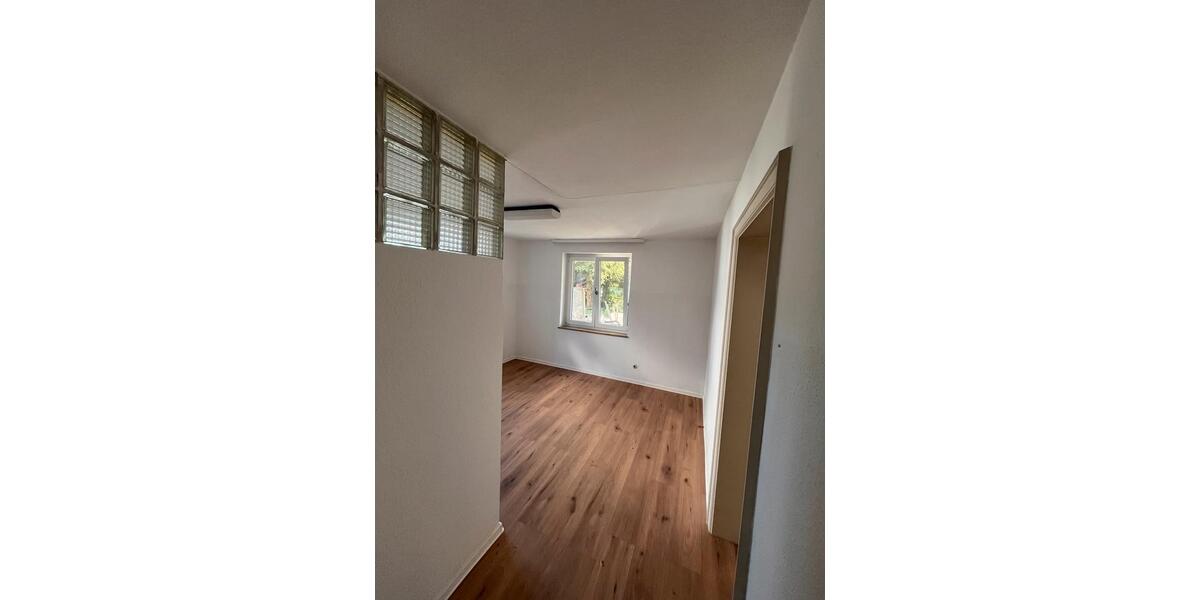 Etagenwohnung Albstadt Gemarkung Burgfelden - 2 Zimmer, 50 m&sup2;, 600&euro; | Angebot:25512976