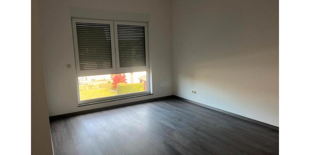 Terrassenwohnung Laatzen - 3 Zimmer, 120 m&sup2;, 1.700&euro; | Angebot:26125207