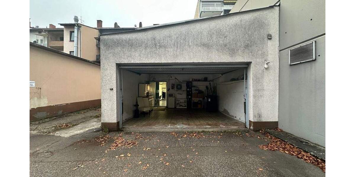 Großzügige Verkaufsfläche auf zwei Etagen zimmer