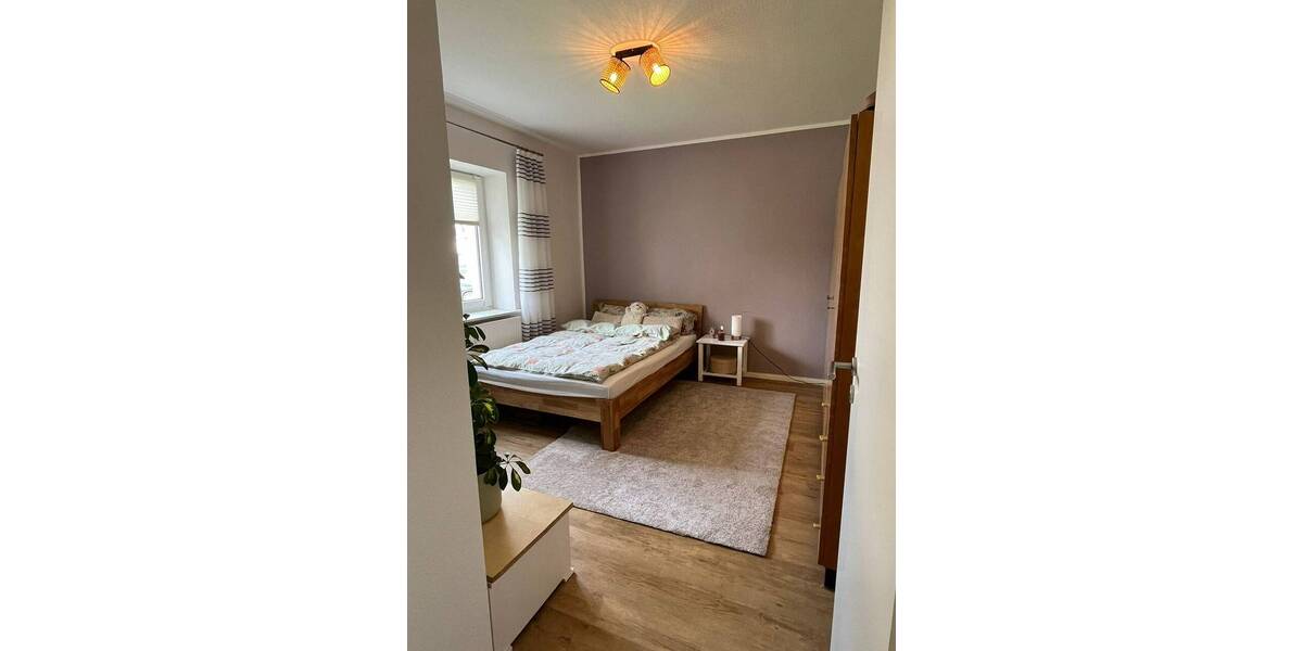 Etagenwohnung Böhlen - 2 Zimmer, 47 m&sup2;, 385&euro; | Angebot:26065973