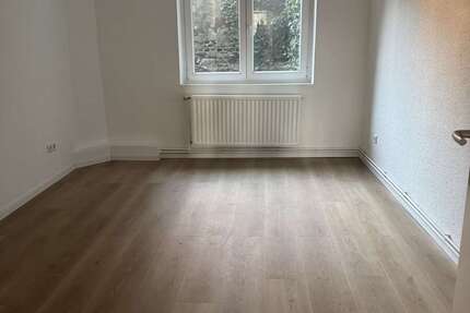 Wohnung zum Mieten in Wuppertal 735 € 72 m² 2.5 zimmer