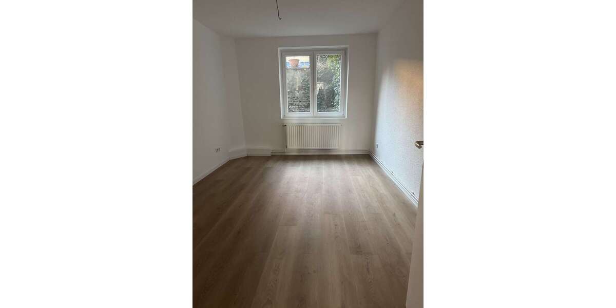Wohnung zum Mieten in Wuppertal 735 € 72 m² 2.5 zimmer