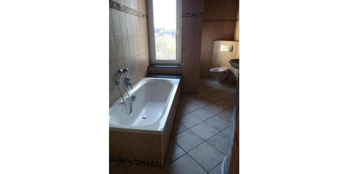 Maisonettenwohnung Meuselwitz - 3 Zimmer, 71 m&sup2;, 360&euro; | Angebot:23767266