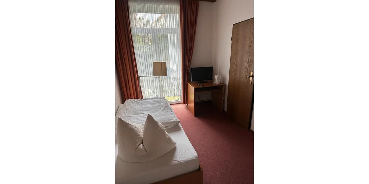 Pension zimmer zu vermieten 20 zimmer